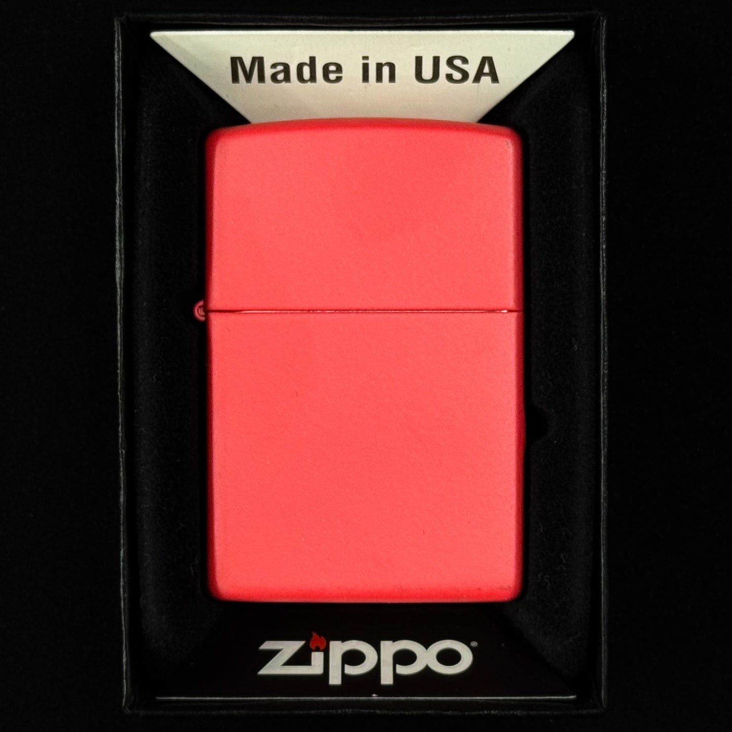 Zippo upaljač "Crveni" s gravurom