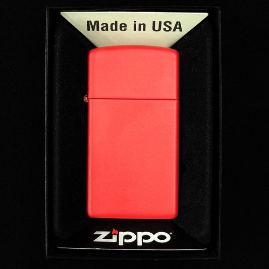 Zippo upaljač "Crveni Slim" s gravurom